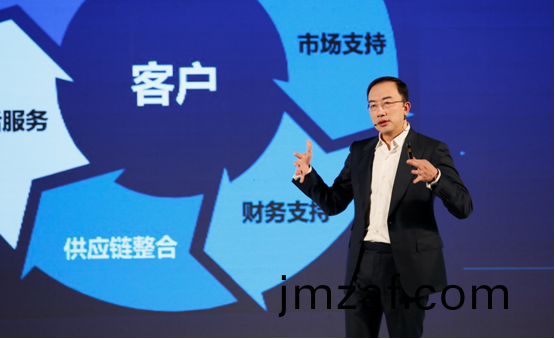飛利(li)浦炤明(ming)的“變”與(yu)“不(bu)變(bian)”